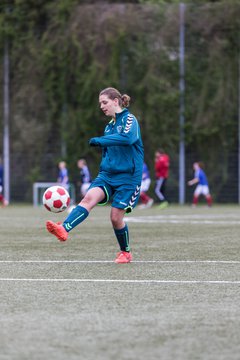 Bild 178 - B-Juniorinnen Pokalfinale VfL Oldesloe - Holstein Kiel : Ergebnis: 0:6